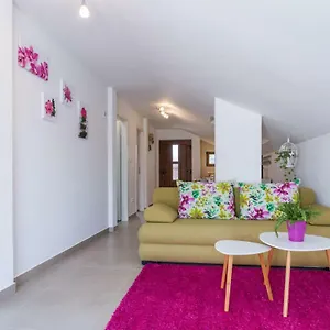Apartmán Deni